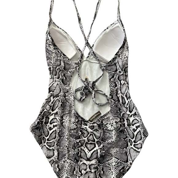 Tommy Bahama One Piece Swimsuit Snake Print Women’s Size 10 Black/White - Picture 4 of 8